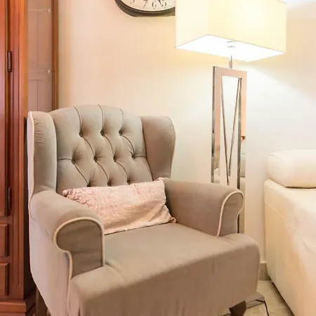 Keywise Perfect Location Next To Maria Zambrano Station, , ,pool And Free Parking