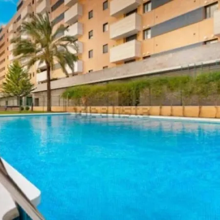 Keywise Perfect Location Next To Maria Zambrano Station, , ,pool And Free Parking * Malaga